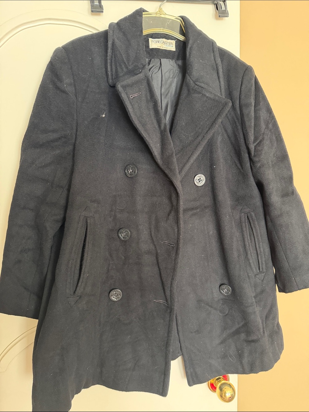 Late 1980’ early 1990’s vintage Men's Black Wool Double-Breasted Peacoat